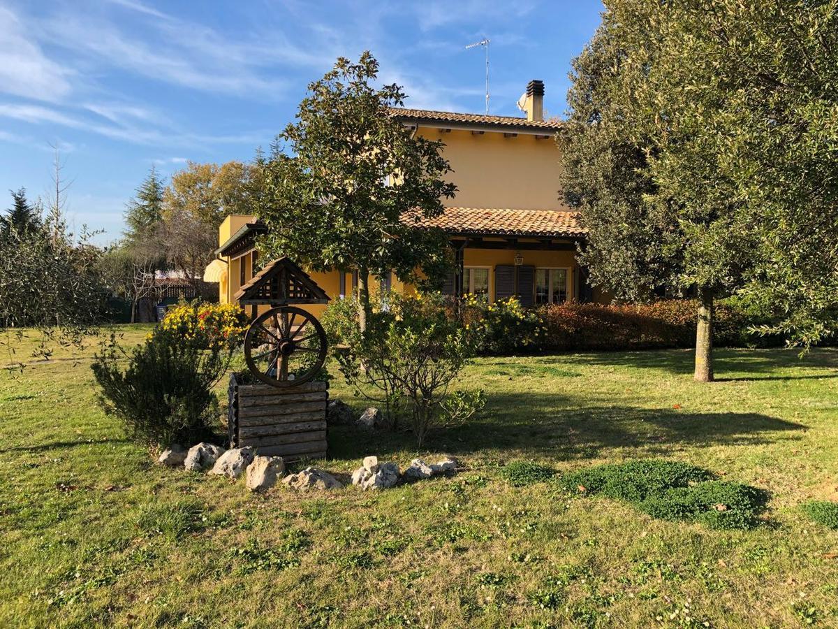 La Tenuta Del Giglio Villa Tavullia Eksteriør billede